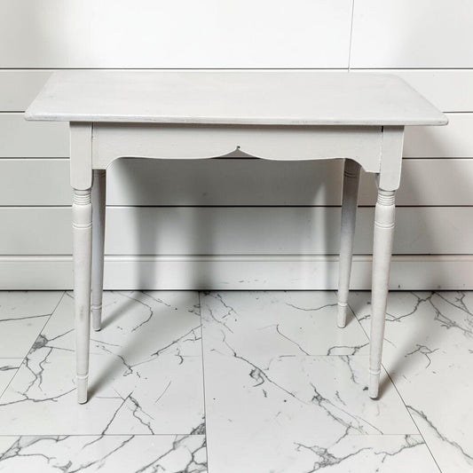 8172 Shabby White Console Table