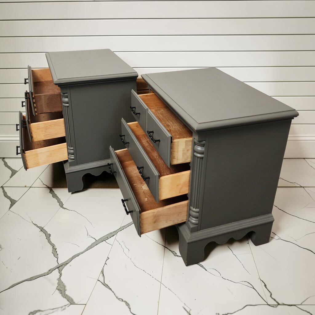 8176-8177 Gray Colonial Revival 3 Drawer #Nightstand ~ FURNITURE