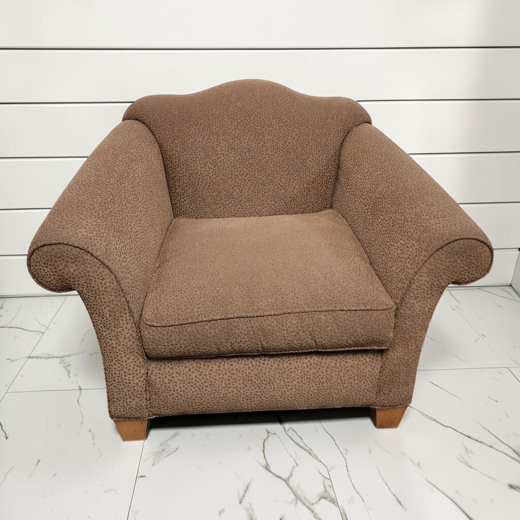 8178 Brown Patterned Camelback #Armchair Used ~ FURNITURE