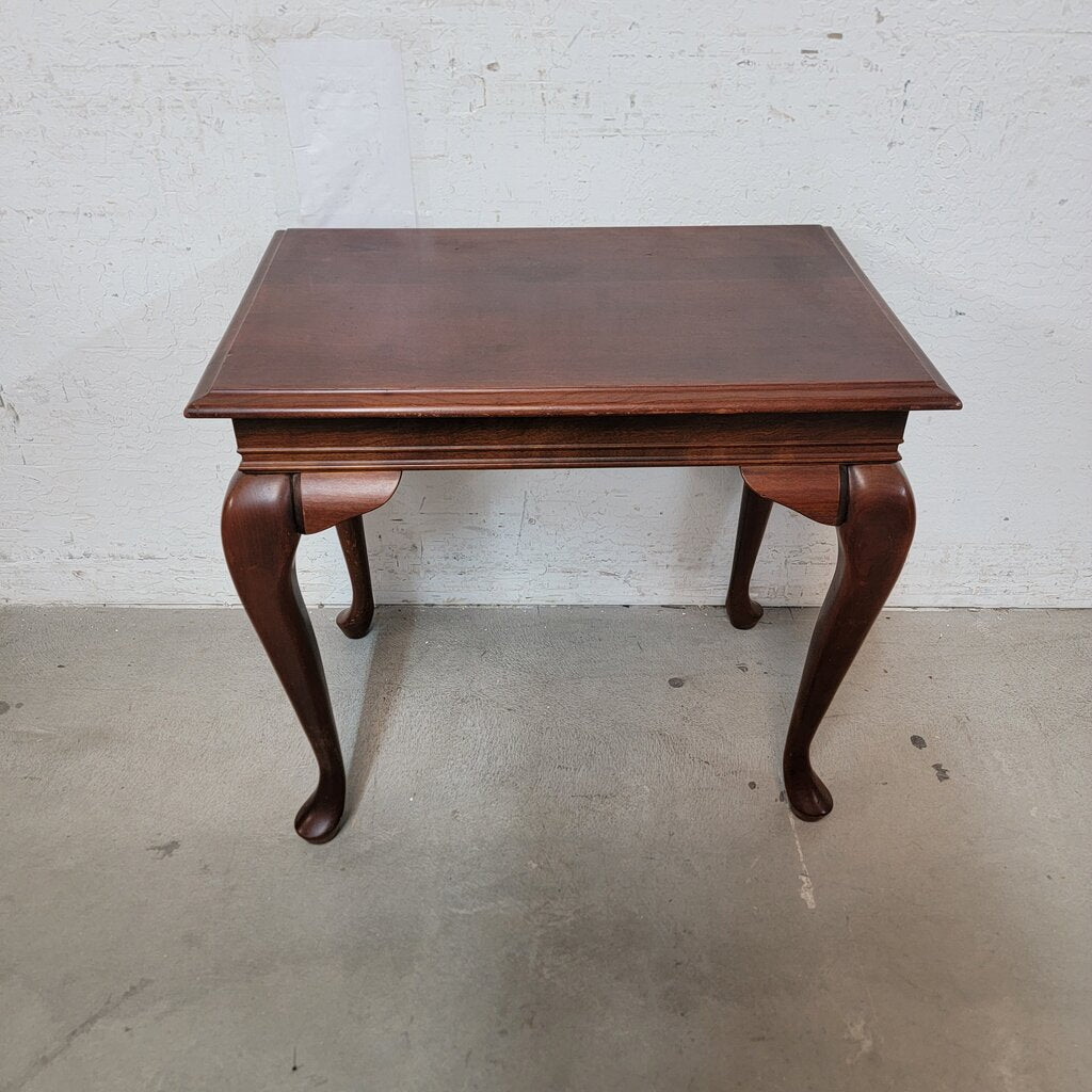 8192 Queen Anne Style Cabriole Leg Side Table Used ~ FURNITURE