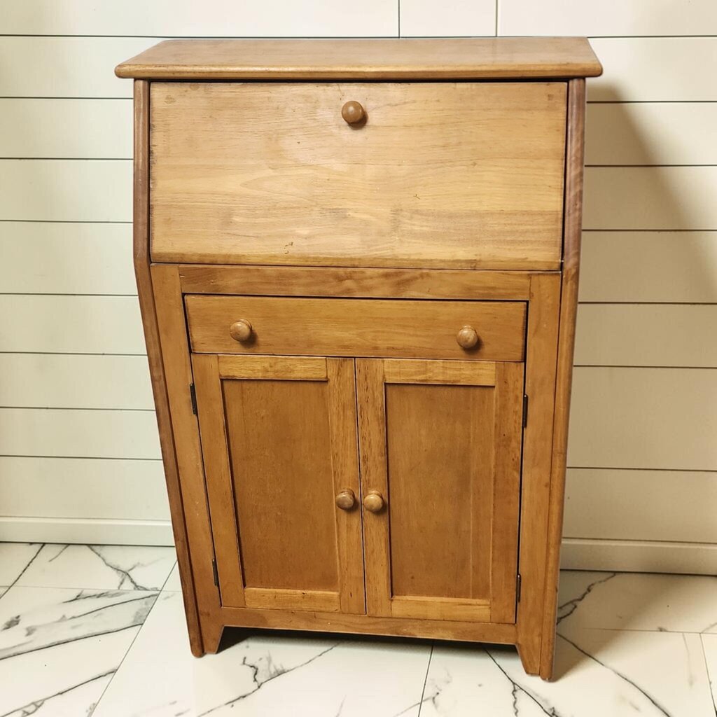 8213 Vintage Shaker-Style Slant-Front Secretary Desk