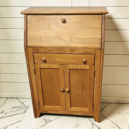 8213 Vintage Shaker-Style Slant-Front Secretary Desk Used ~ FURNITURE
