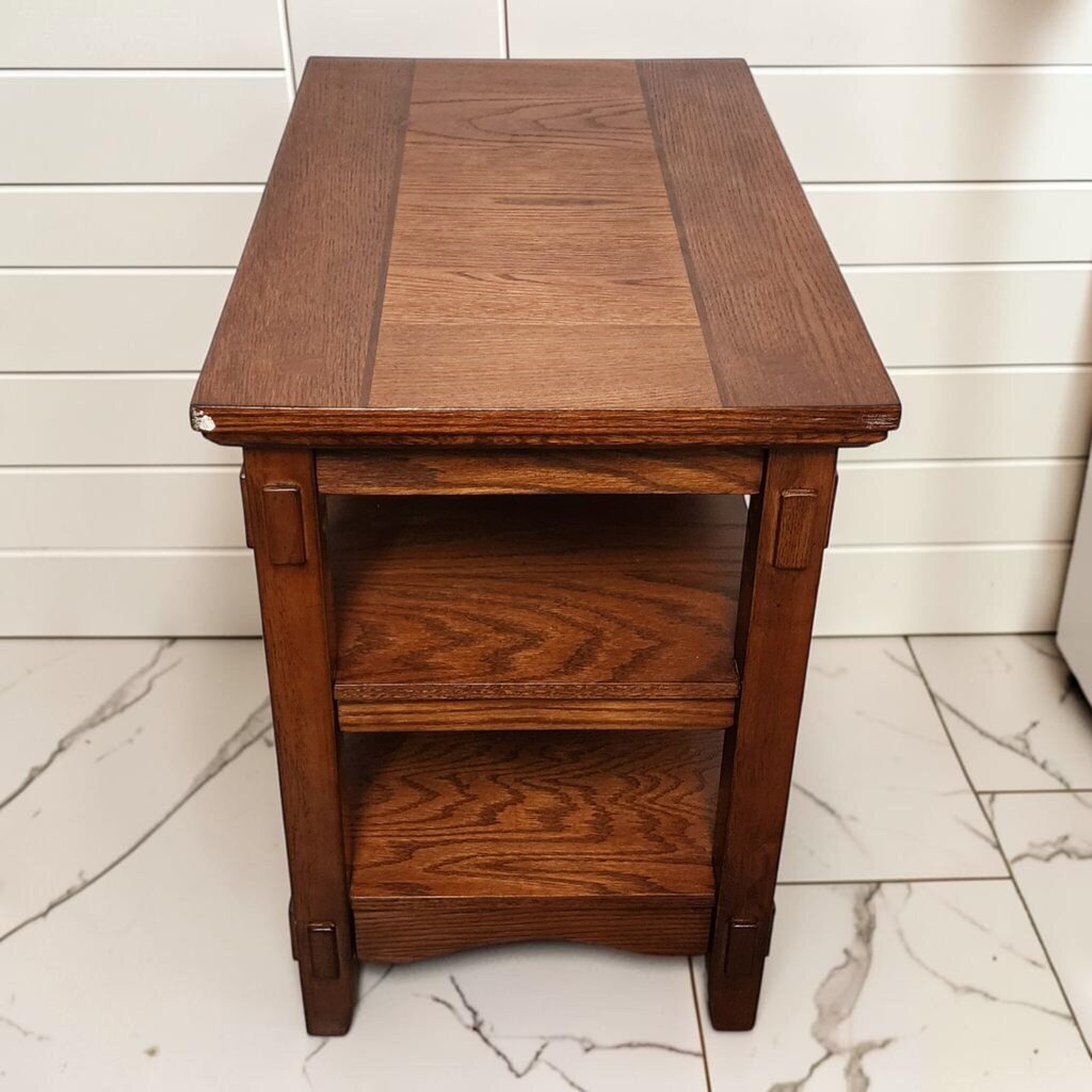 8228 Mission Oak 3 TIer Side #Table