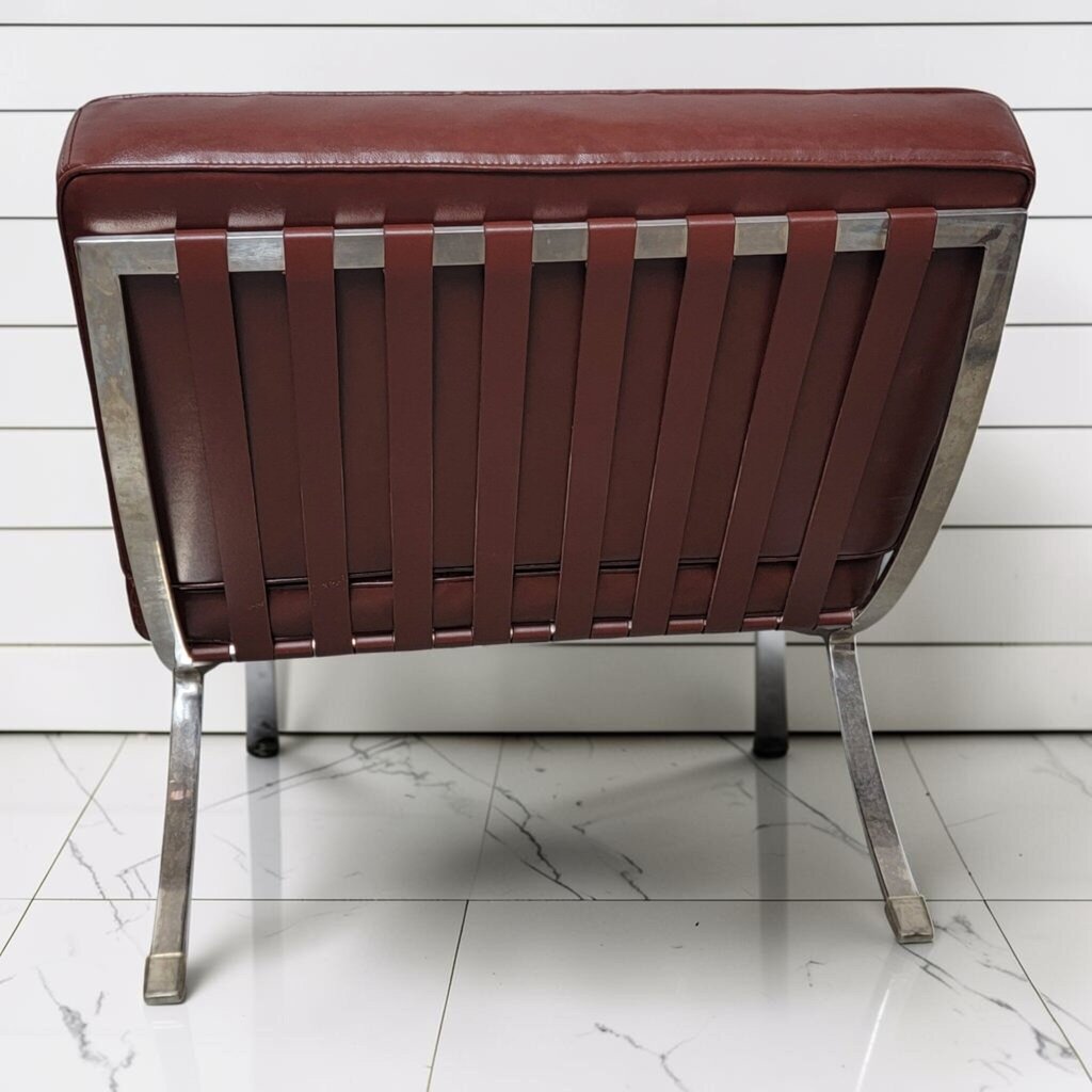 8254 Barcelona #Chair in Burgundy Leather