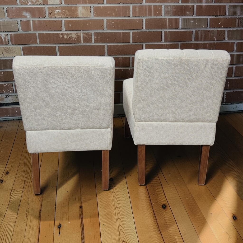 8256-8257 Contemporary Channel-Tufted Slipper #Chair