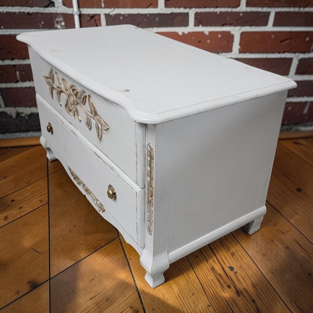 8270 Vintage French Provincial Style Cedar #Chest ~ FURNITURE