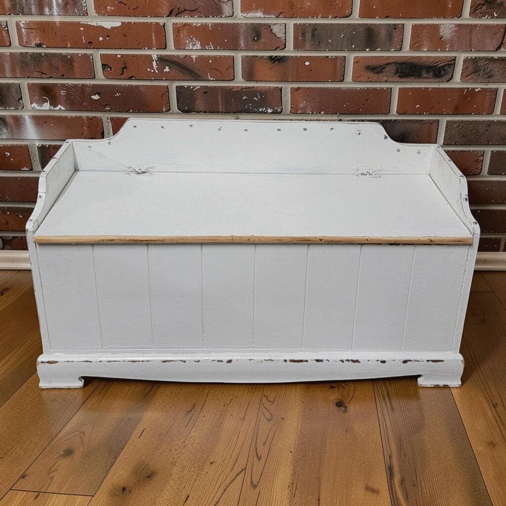 8271 Distressed White Wooden Storage Entryway #Bench