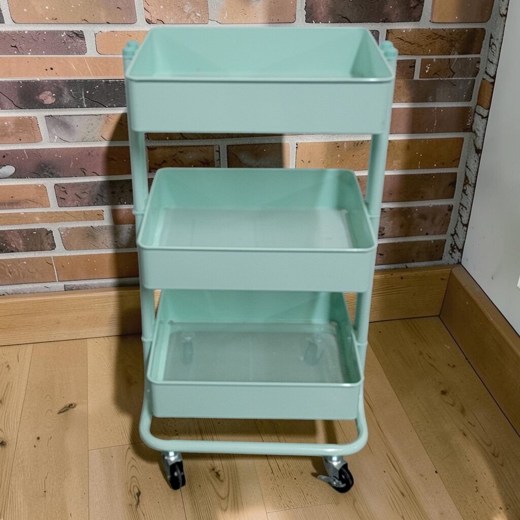 8290 Mint 3 Tier Rolling Cart