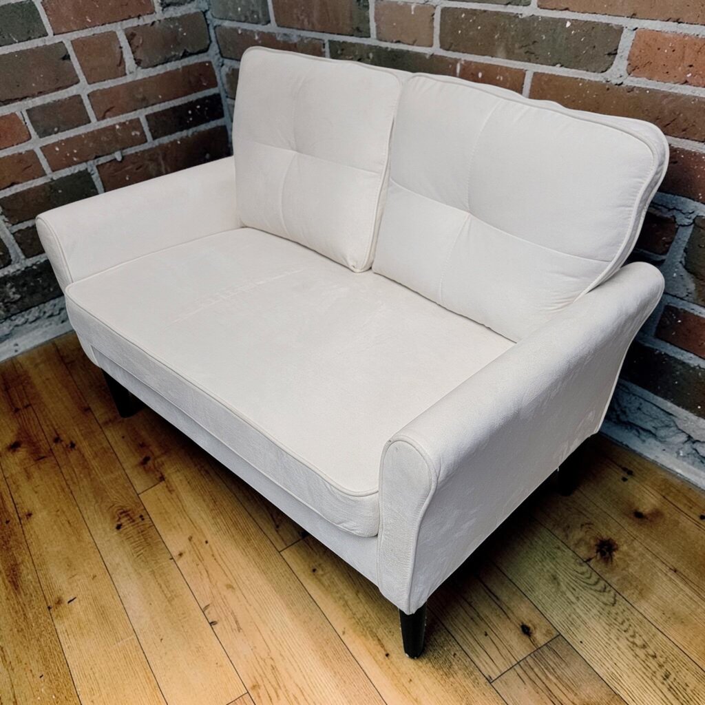 8301 Contemporary Cream Upholstered #Loveseat