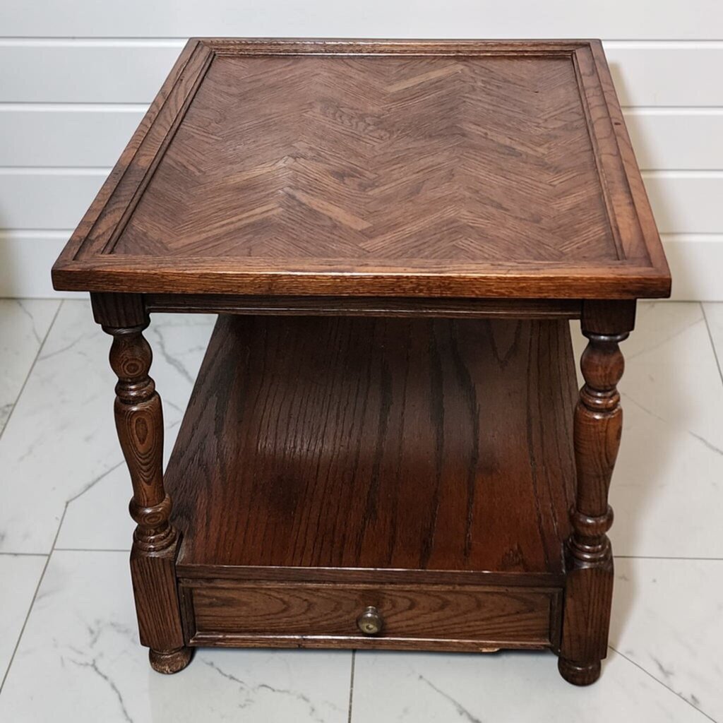 8321 Vintage Oak Herringbone Parquetry Side #Table