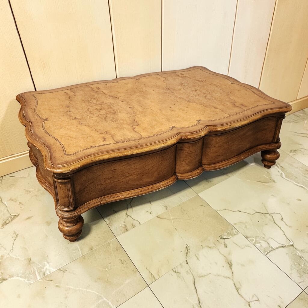 8322 Thomasville French Provincial Style Burl Wood Coffee #Table with Drawers ~ FURNITURE
