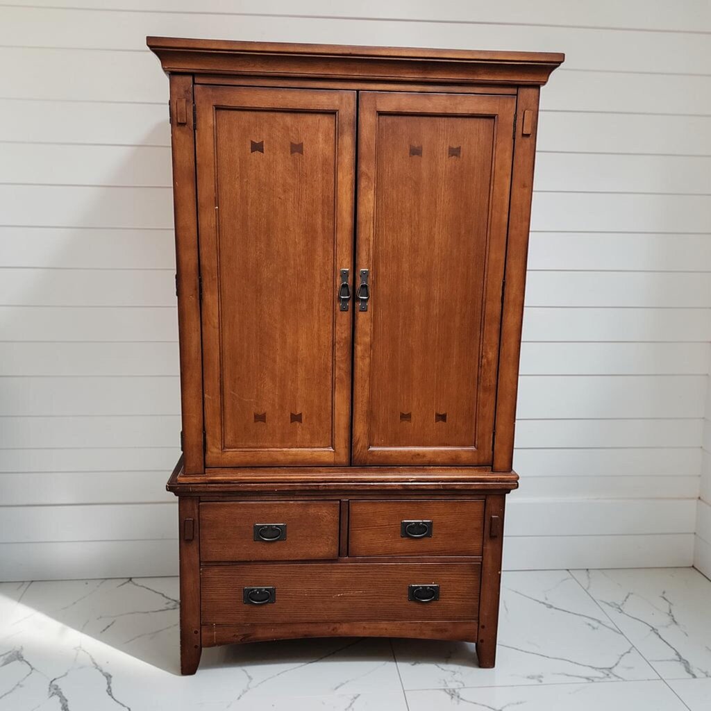 8339 Oak Mission #Armoire Used ~ FURNITURE