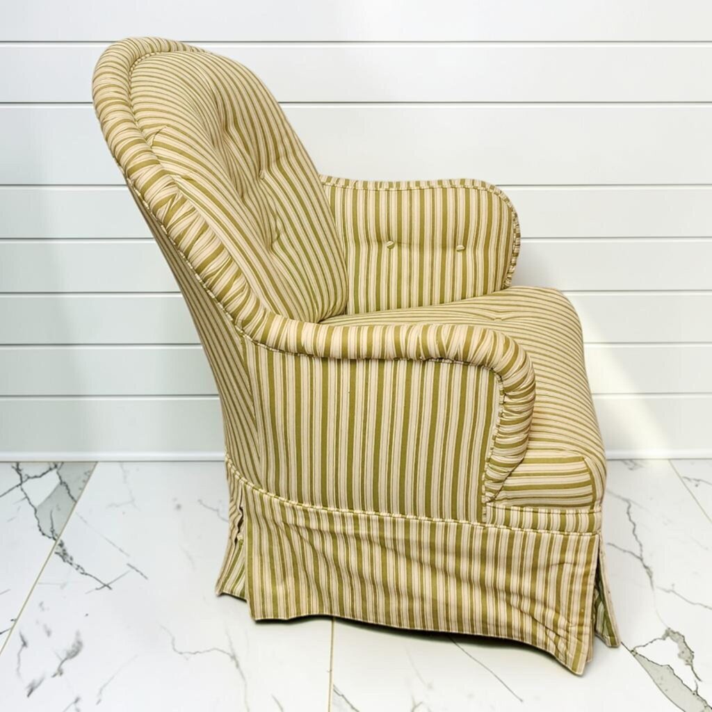 8344 Traditional Button-Tufted Lounge #Chair and Ottoman Set