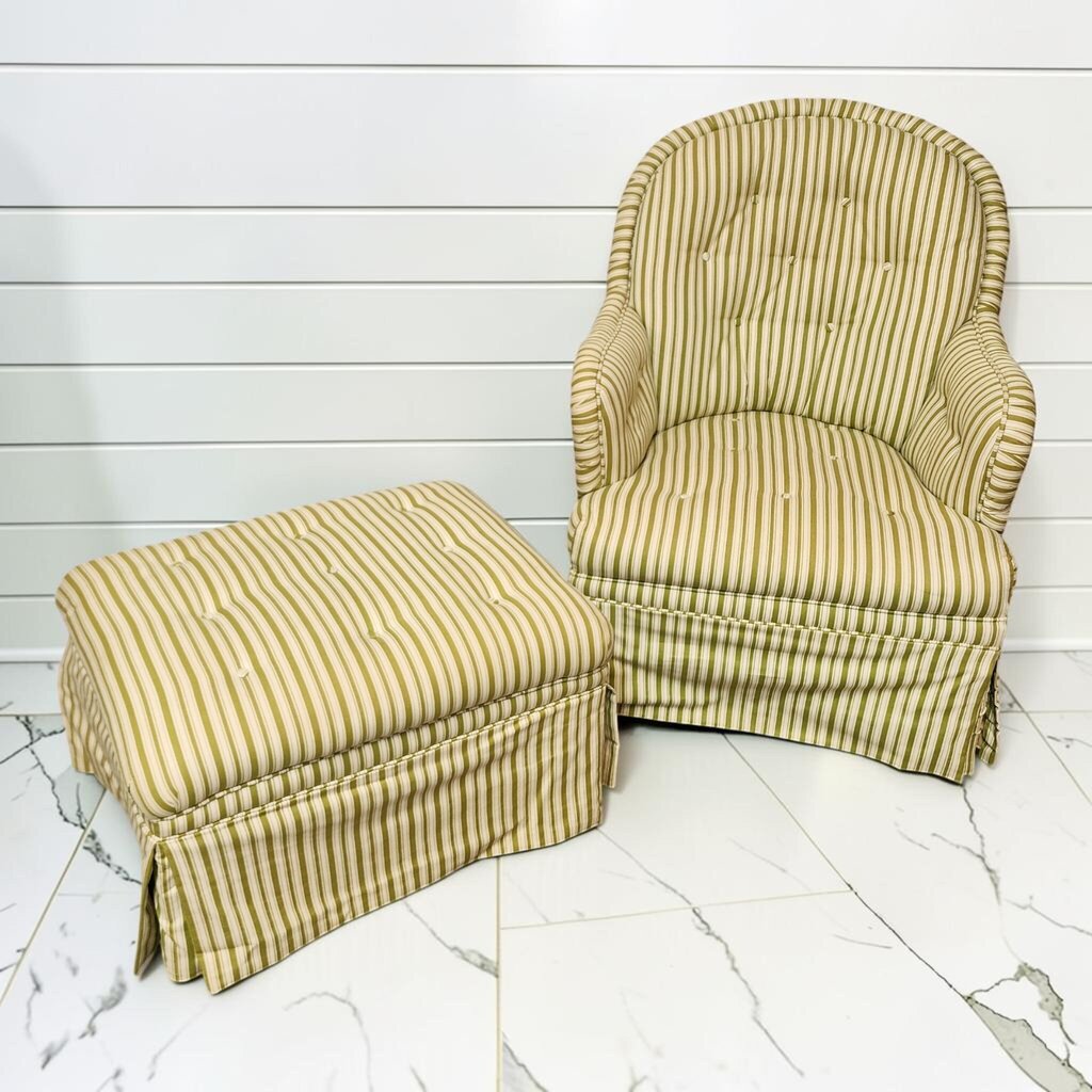 8344 Traditional Button-Tufted Lounge #Chair and Ottoman Set