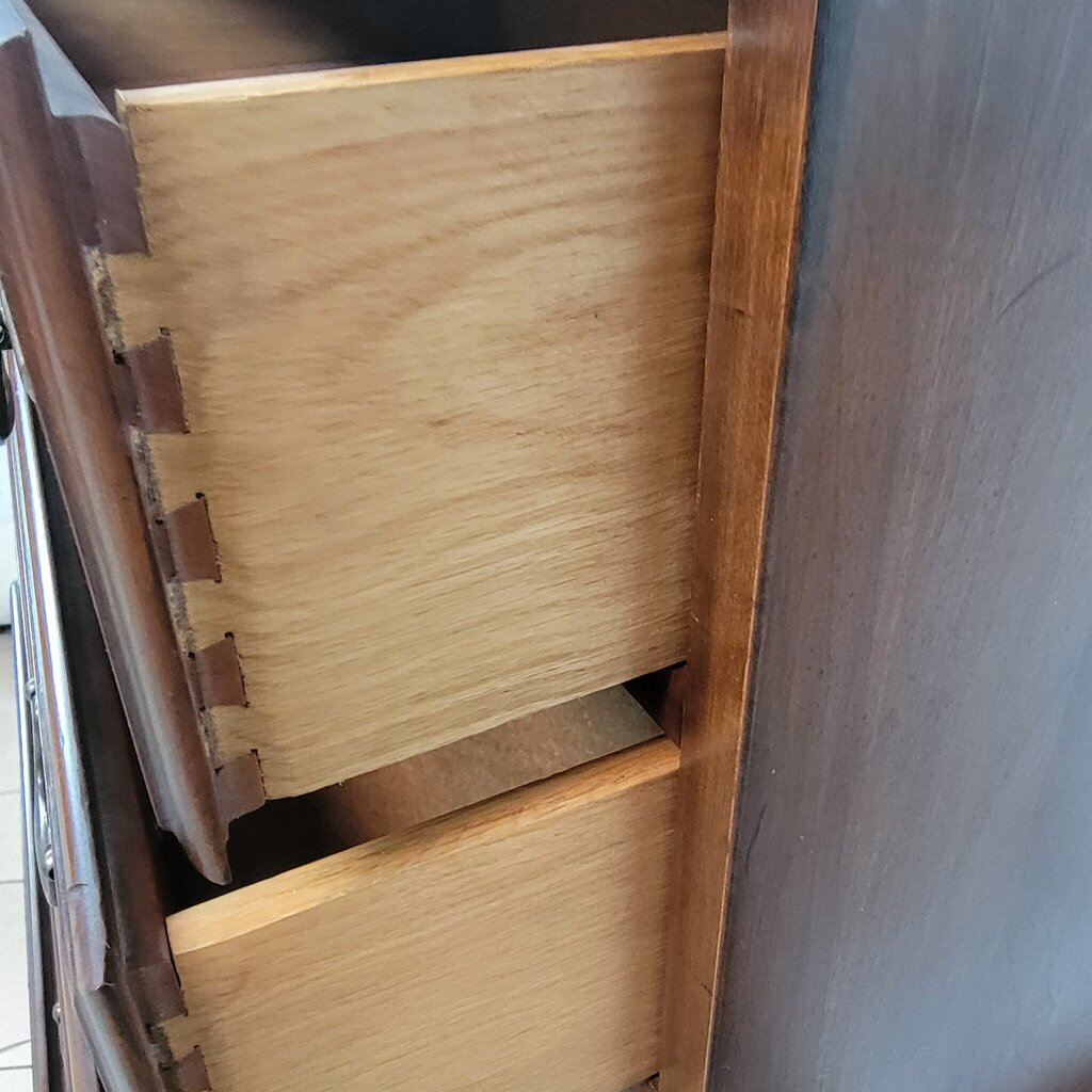8391 Vintage Cherry Wood 5 Drawer Chest-on-Chest