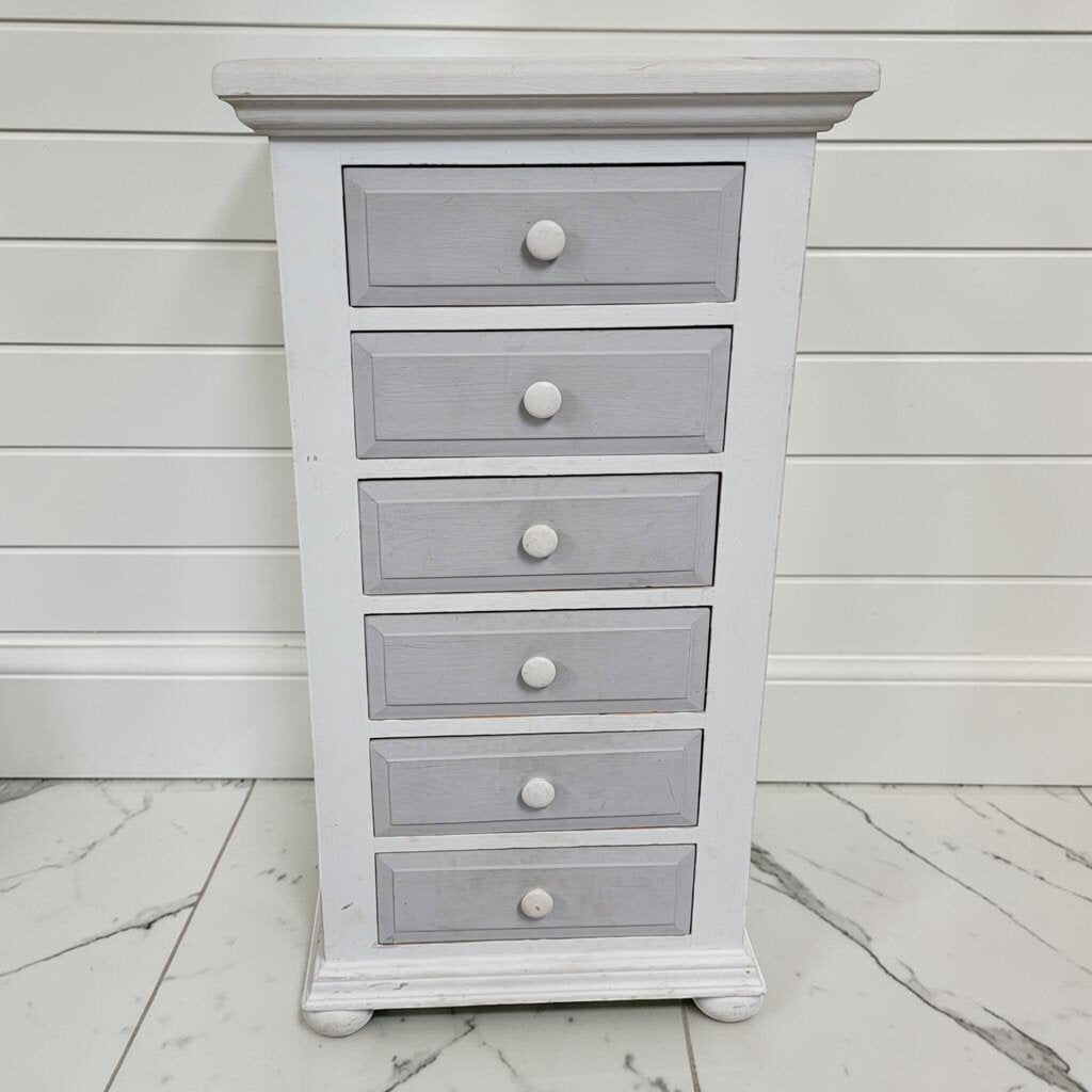 8402 Distressed White Pine 6 Drawer Lingerie #Chest