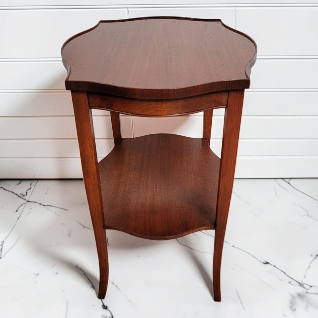 8404 Vintage Mahogany Shield- Top Tiered Side Table
