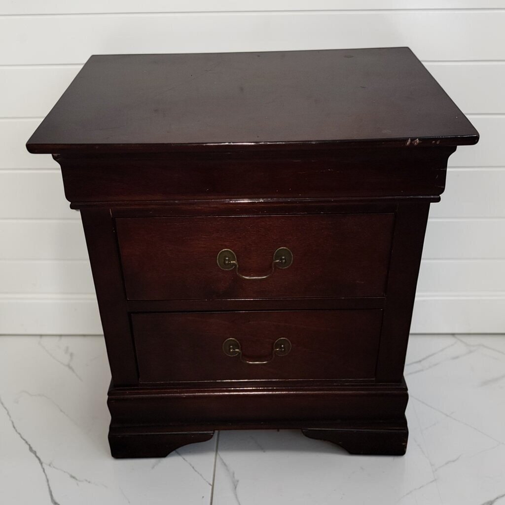 8421 Traditional 2 Drawer #Nightstand