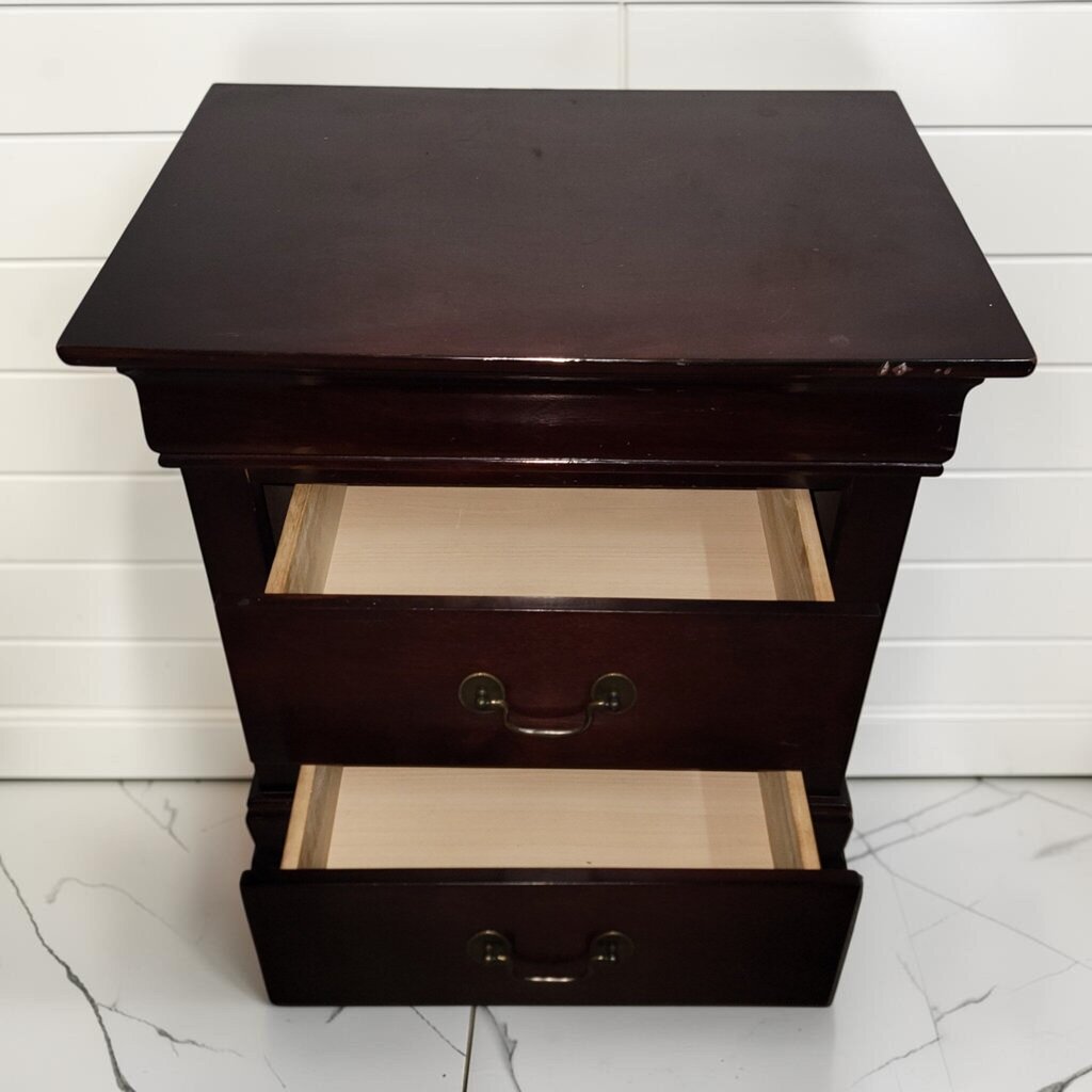 8421 Traditional 2 Drawer #Nightstand