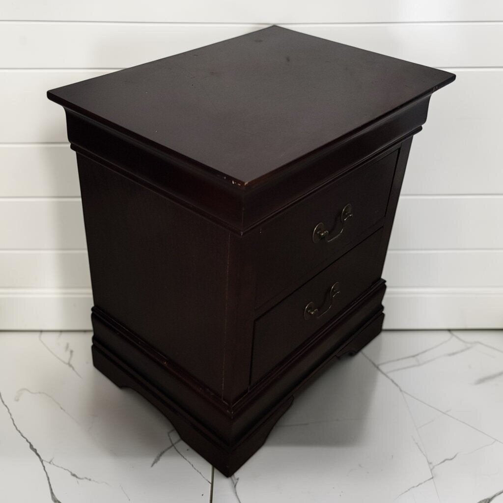 8421 Traditional 2 Drawer #Nightstand