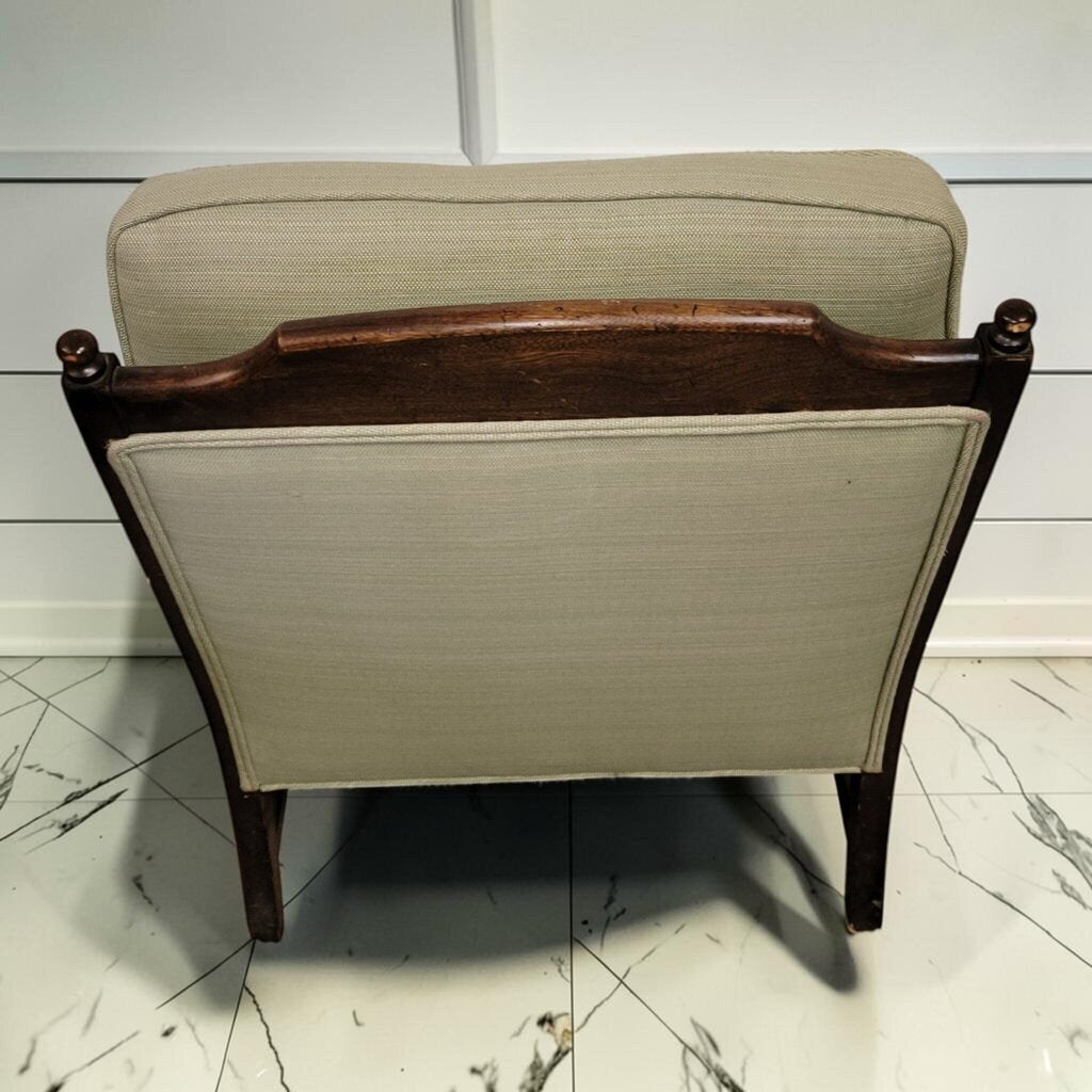 8433 Mid-Century Early American Colonial Revival Lounge #Chair ~ FURNITURE