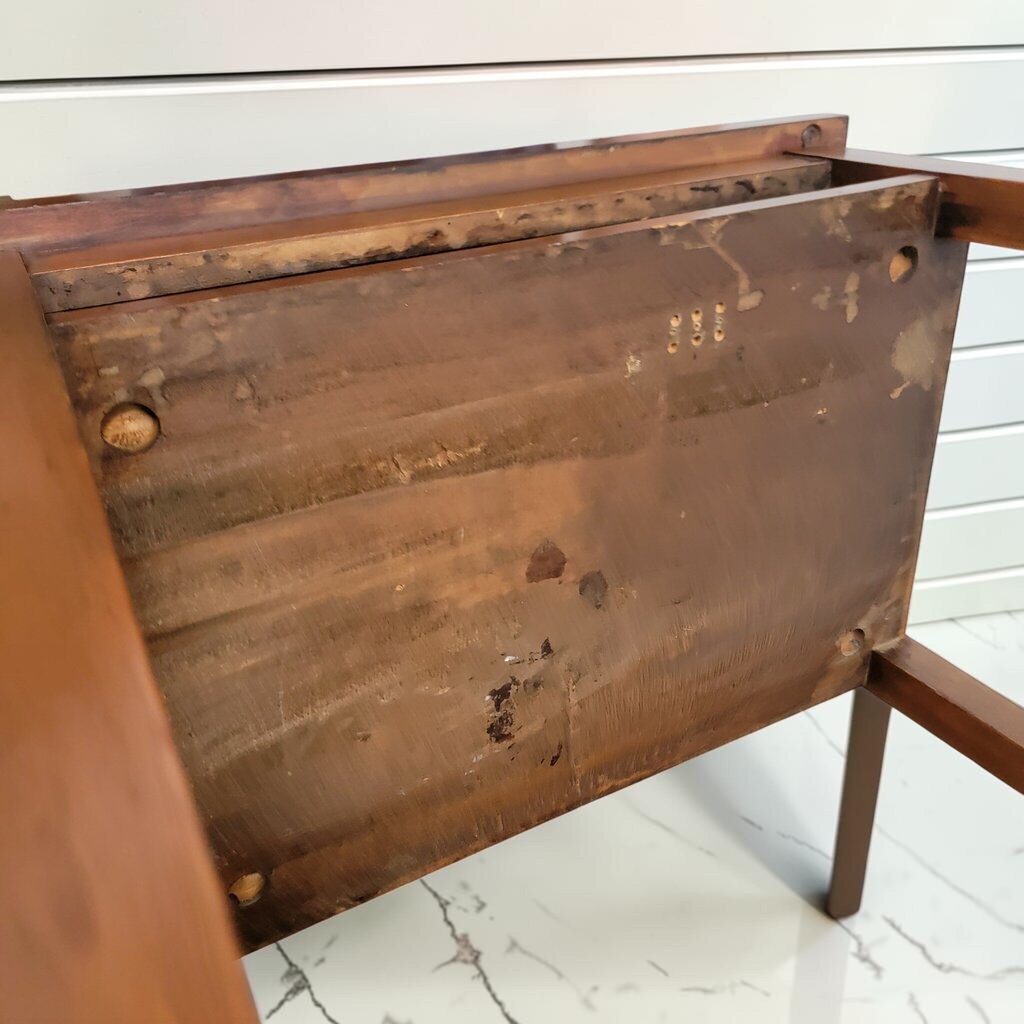 8463 Mid- Century Modern Tiered Wood End Table