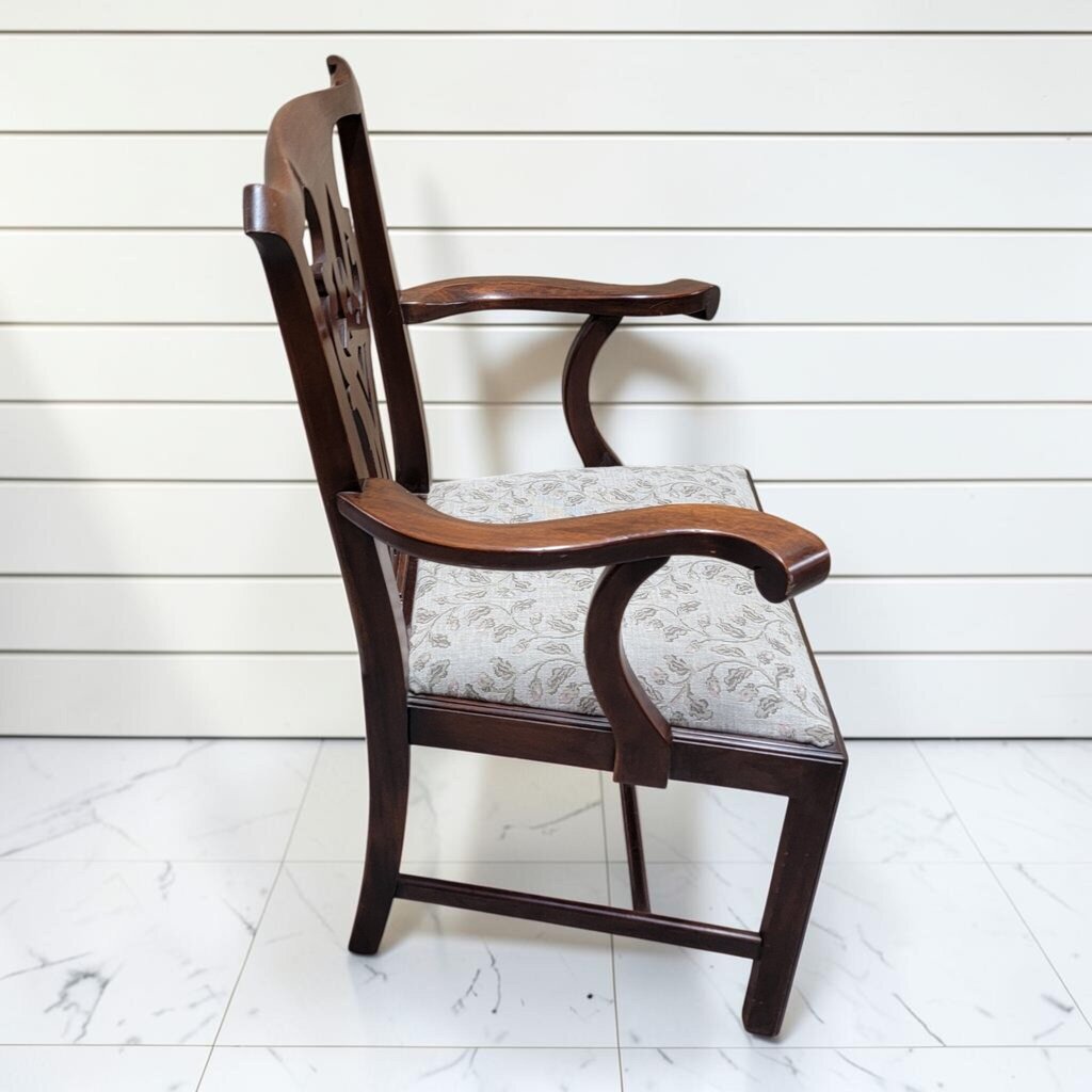 8503 Vintage Chippendale Style Pierced Splat #Armchair
