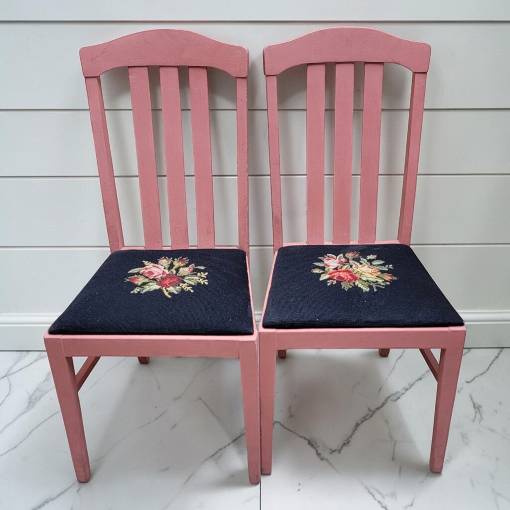 8510-8511 Coral Needlepoint #Chair