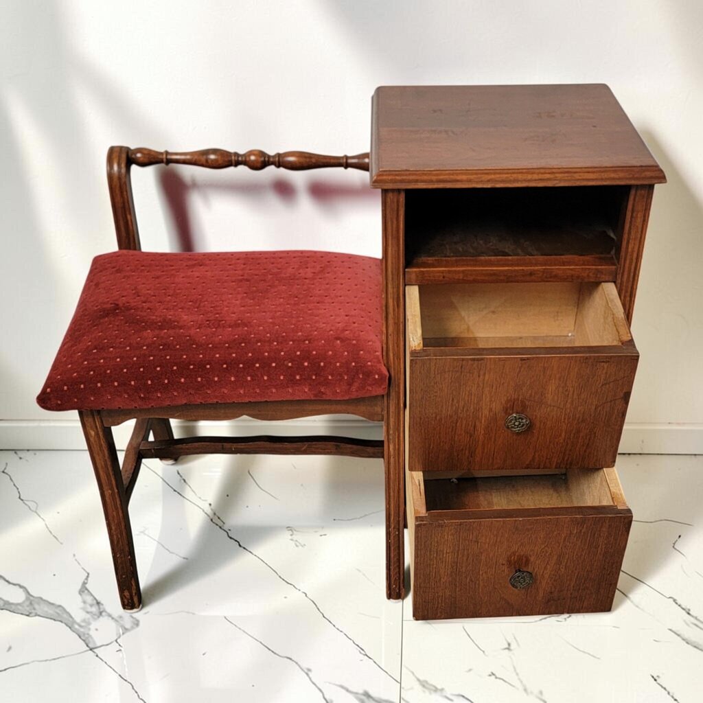 8523 Mid-Century Colonial Revival Telephone #Bench