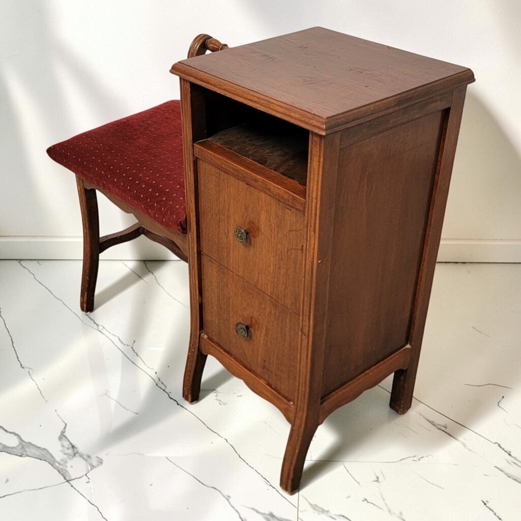 8523 Mid-Century Colonial Revival Telephone #Bench