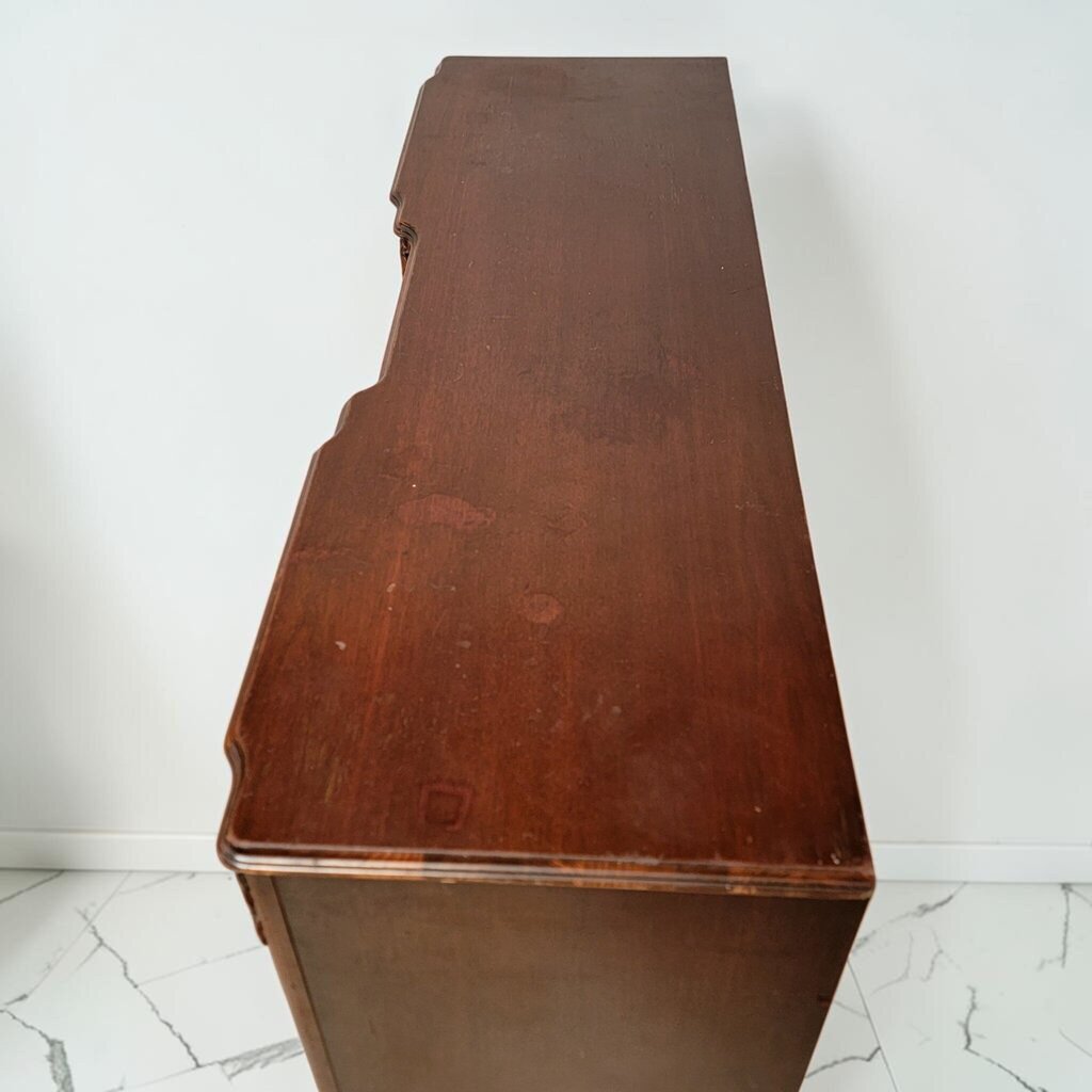 8526 Vintage Serpentine Mahogany Triple #Dresser