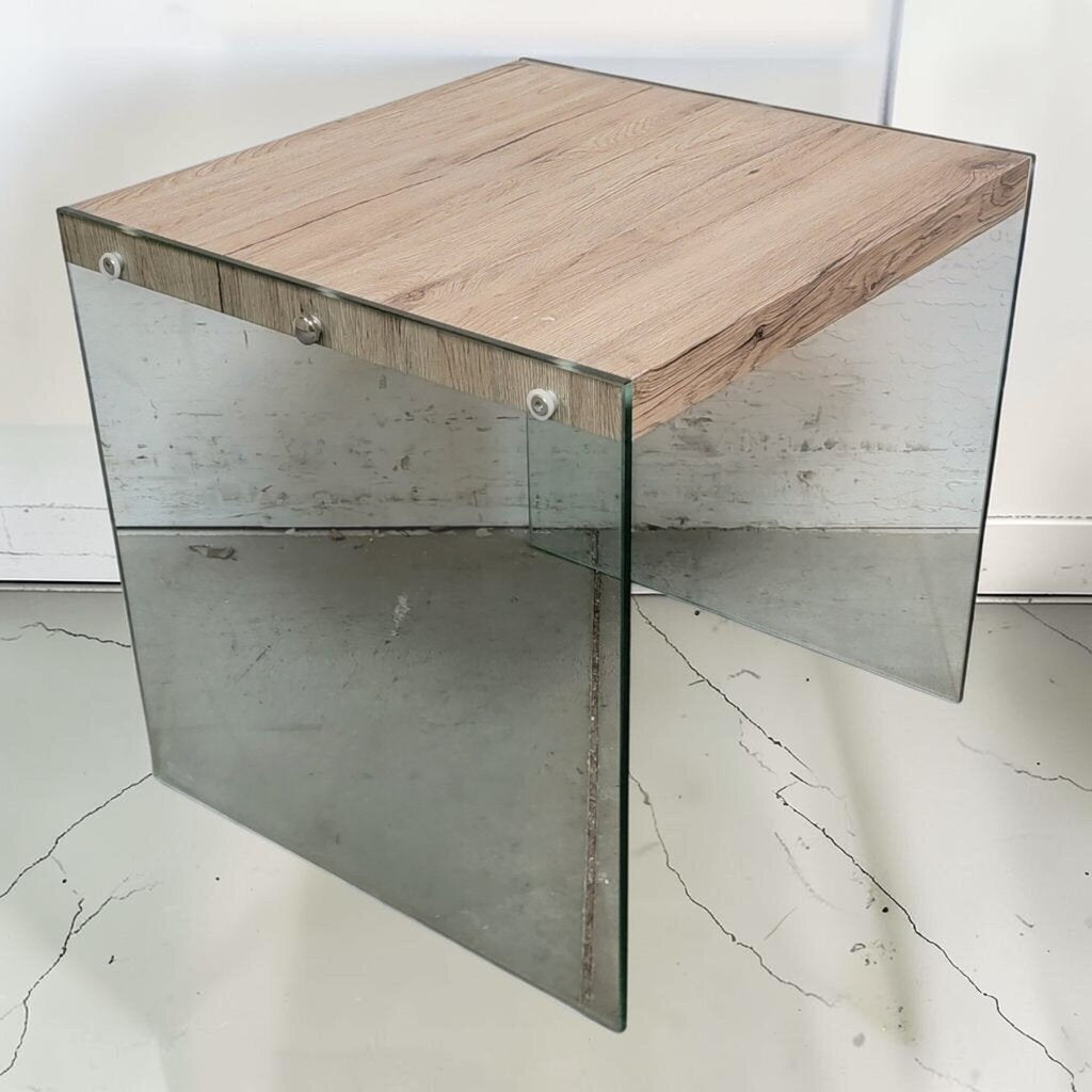 8529 IKEA Malm Large Side Table Glass Legs
