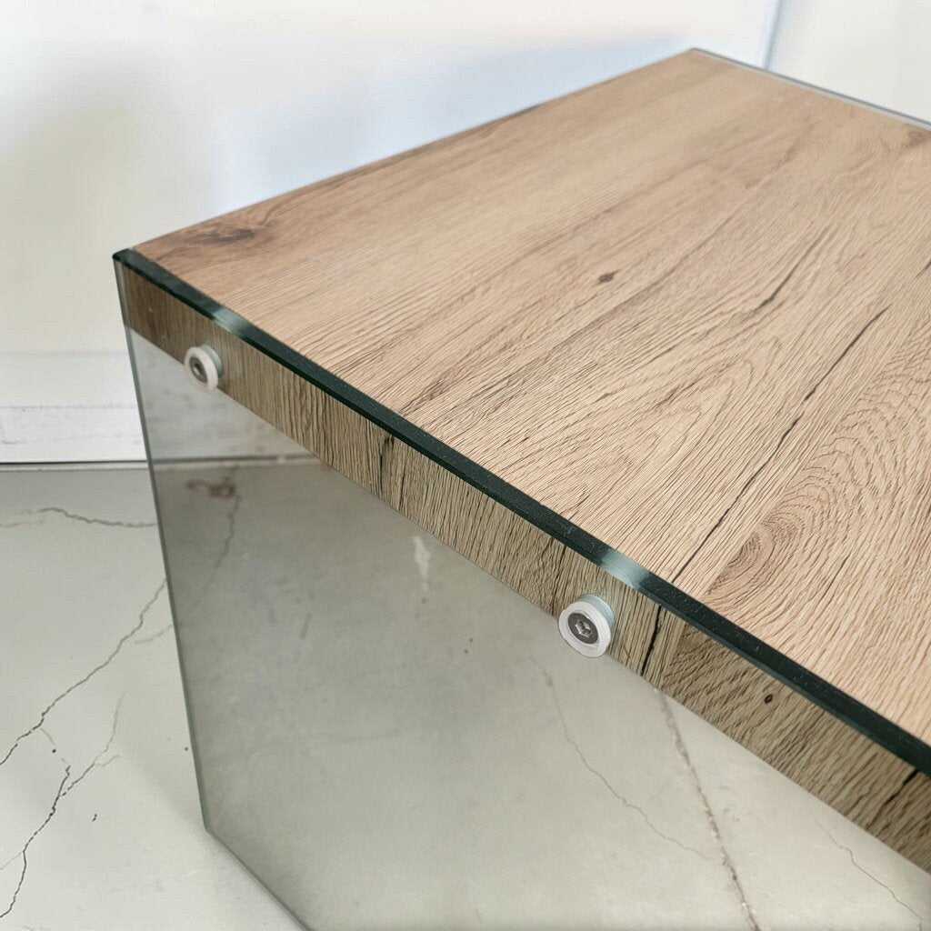 8529 IKEA Malm Large Side Table Glass Legs