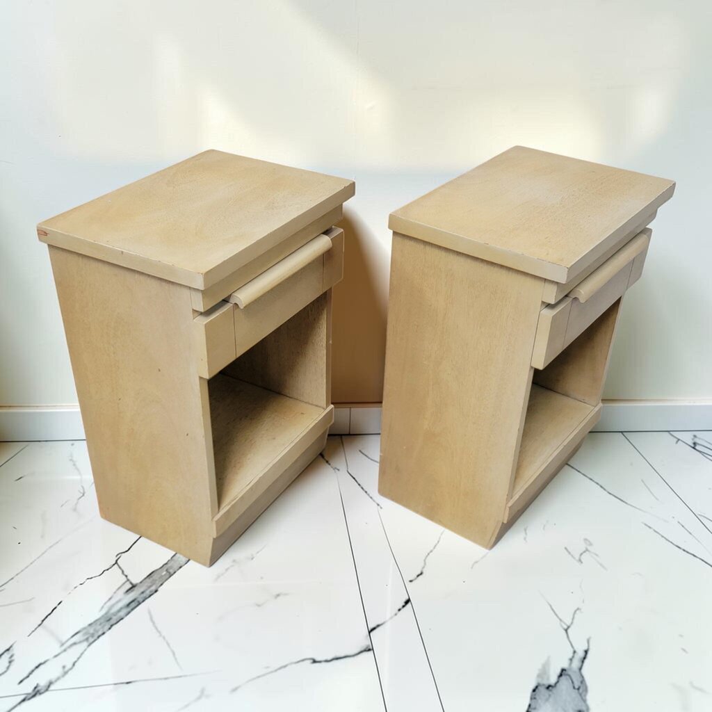 8531-8532 Vintage Solid Pine Brutalist-Style #Nightstand