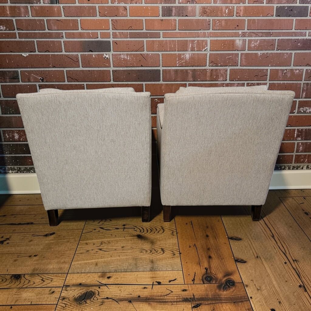 8545-8546 Textured Oatmeal Sloped- Arm Club #Chair
