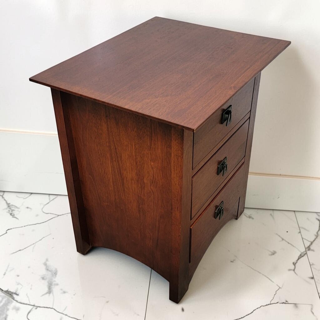 8552 Mission Style Three-Drawer Nightstand