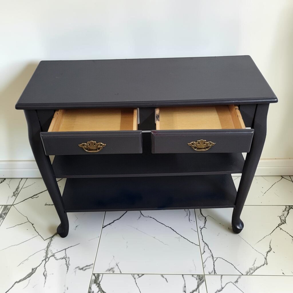 8563 Matte Refinished Queen Anne Style Console Table