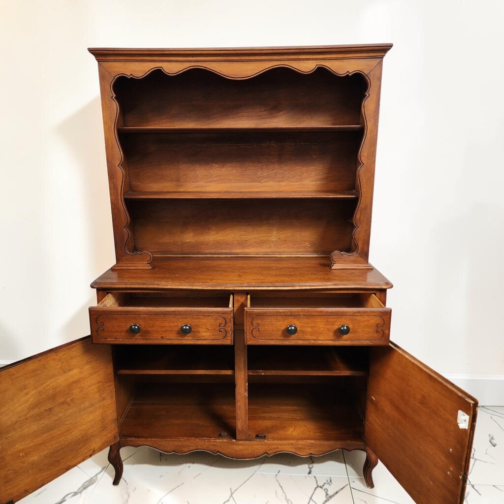 8577 Mid-Century French Provincial Cherry Wood #Hutch