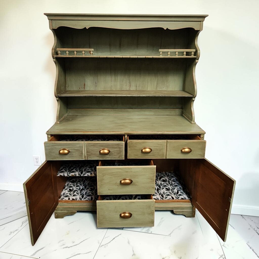 8578 Shabby Sage 2 Piece #Hutch