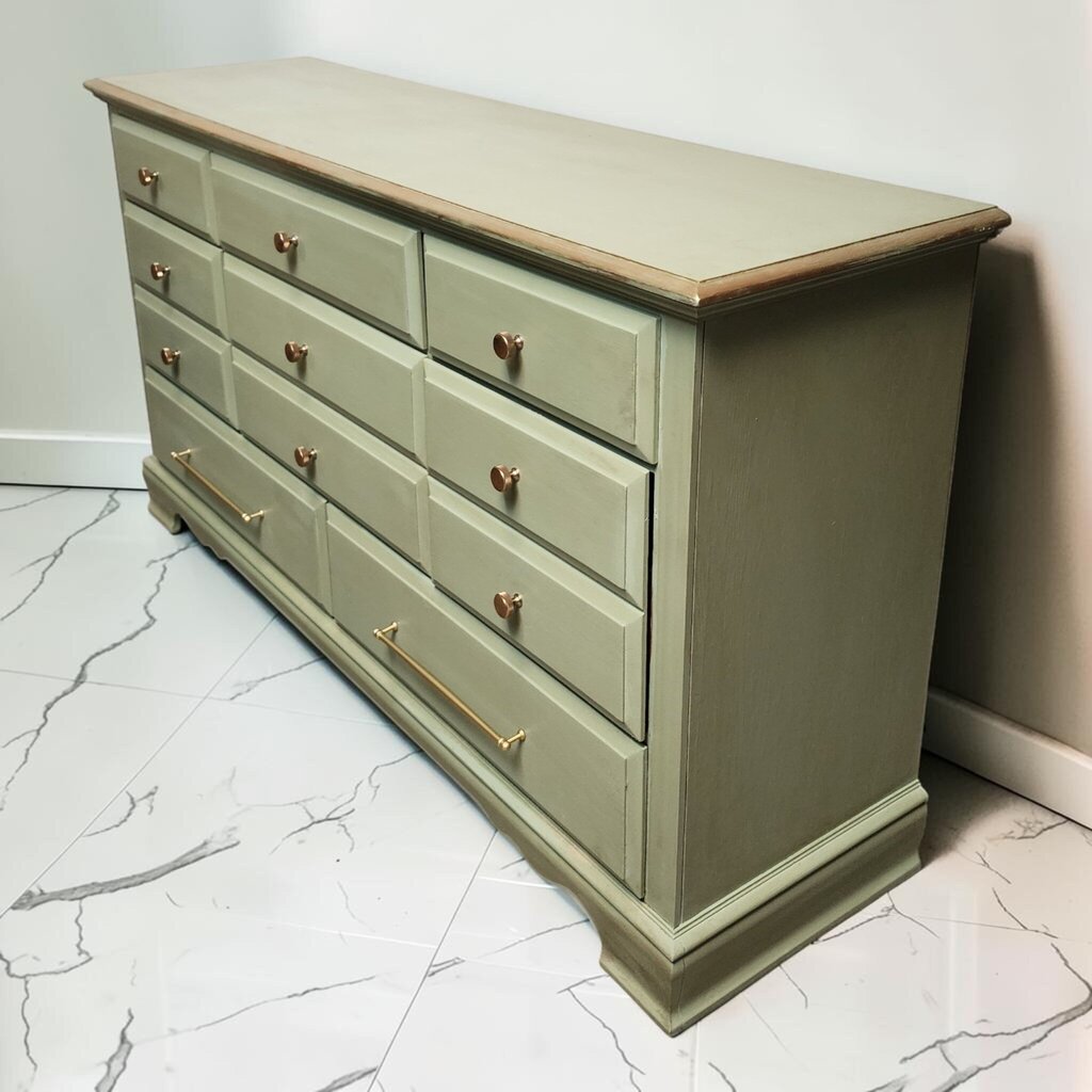 8585 Shabby Sage 9 Drawer #Dresser