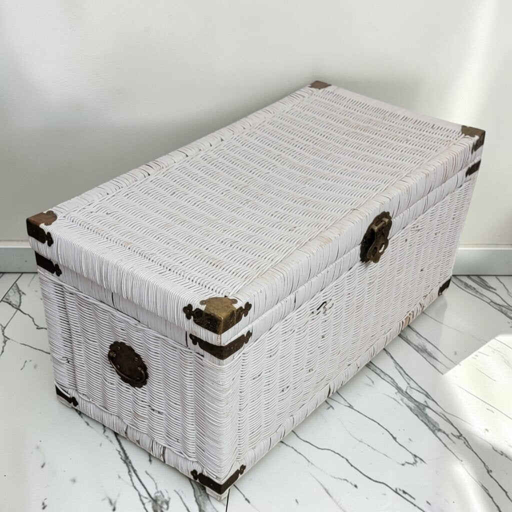 8602 Wicker Storage #Trunk with Brass-Tone Accents