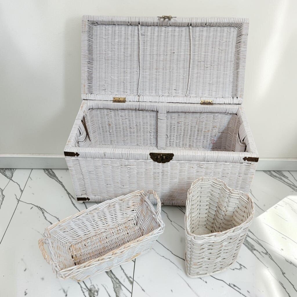 8602 Wicker Storage #Trunk with Brass-Tone Accents