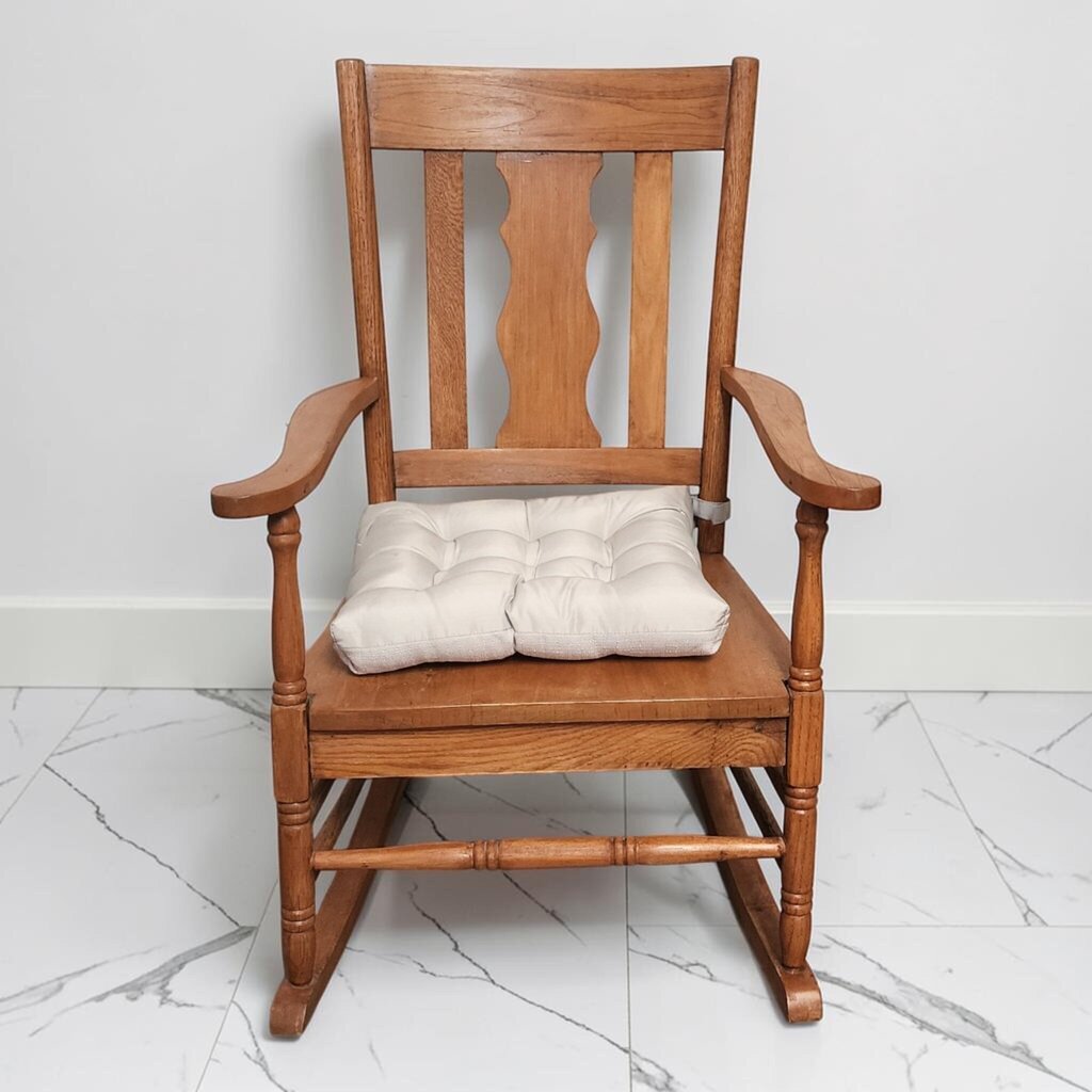 8635 Oak Arts and Crafts Rocking Chair