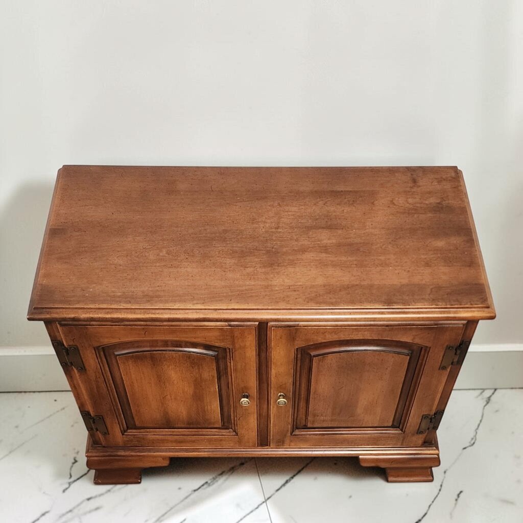 8647 Traditional Arched Panel Small Storage Cabinet