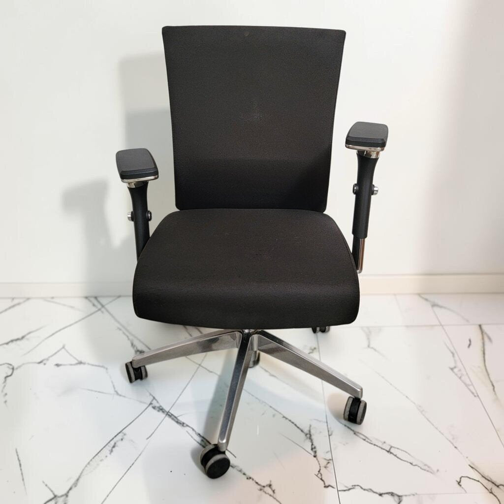 8656 Steelcase Please (Version 2) Task Chair