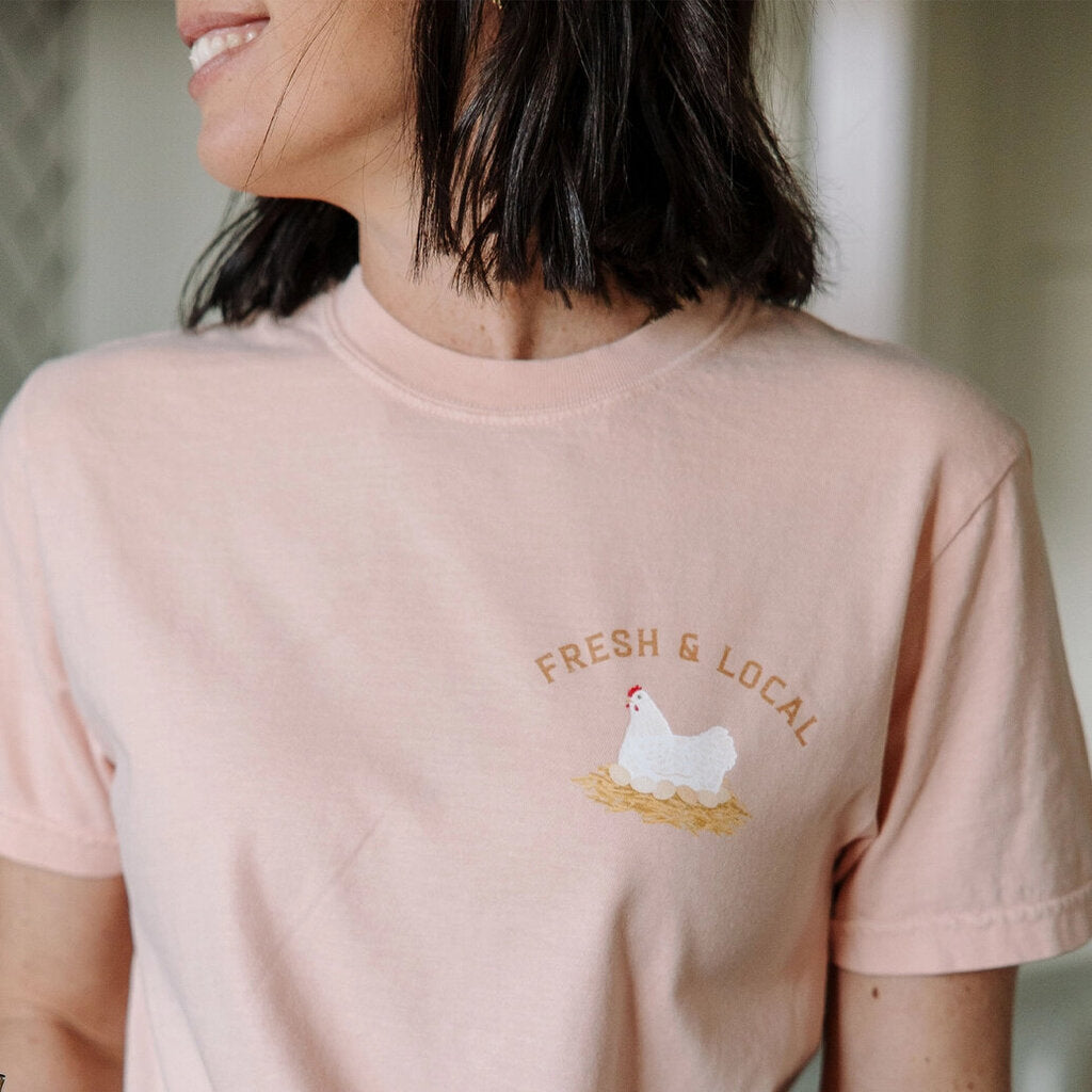 Chicken Farmers Market Tee | Lg