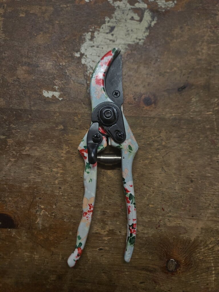 Rose Print Pruner