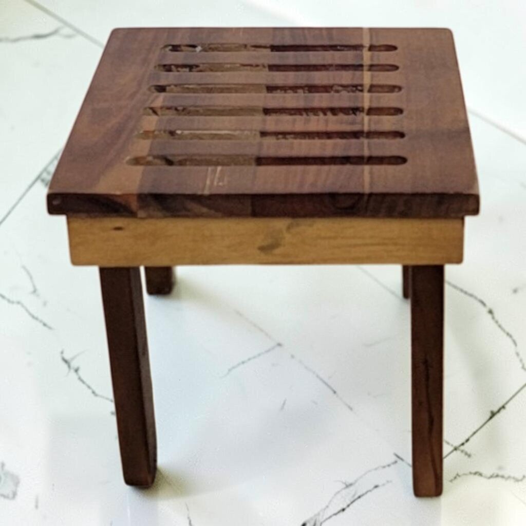 8683 Slatted Solid Wood Spa Footstool