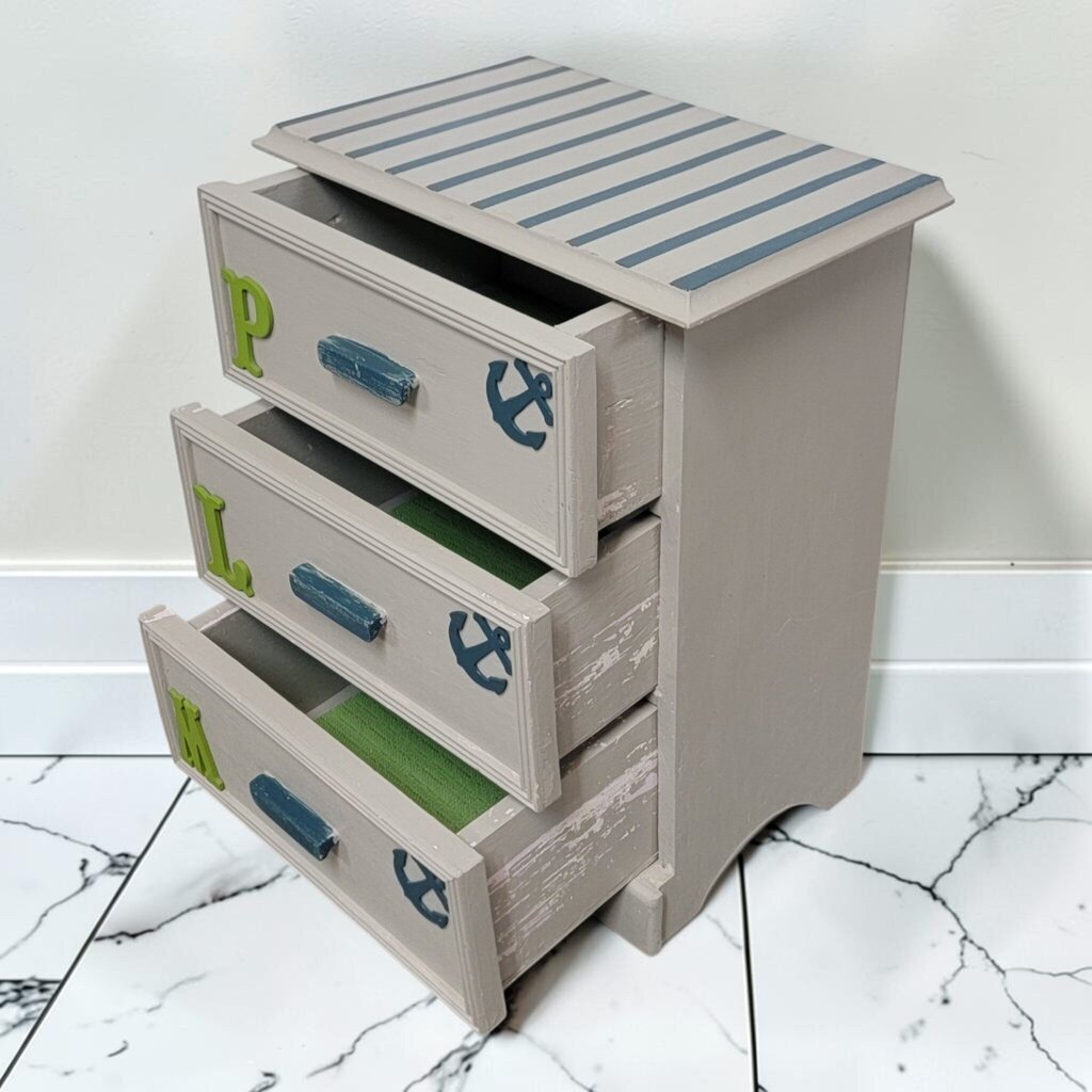 8684 Kids 3 Drawer Chest