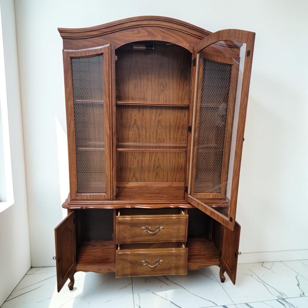8692 Lenoir House by Broyhill French Provincial China Hutch